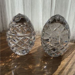 POLISH LEAD CRYSTAL EGG PAPERWEIGHTS VINTAGE LOT OF 2 HAND CUT DIAMOND DESIGN